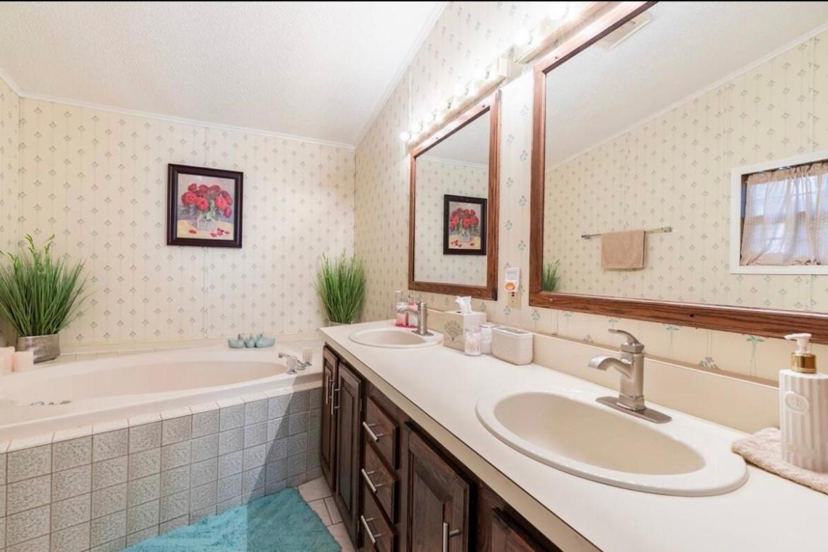 The Escape Villa Albrightsville Bagian luar foto